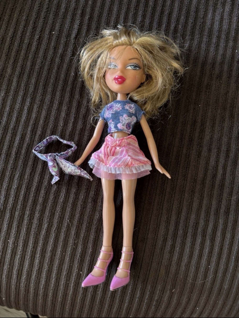 Bratz Feelin' Pretty Doll with Outfit Yasmin 2006
